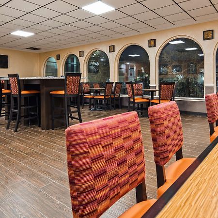 Best Western Tulsa Airport Extérieur photo