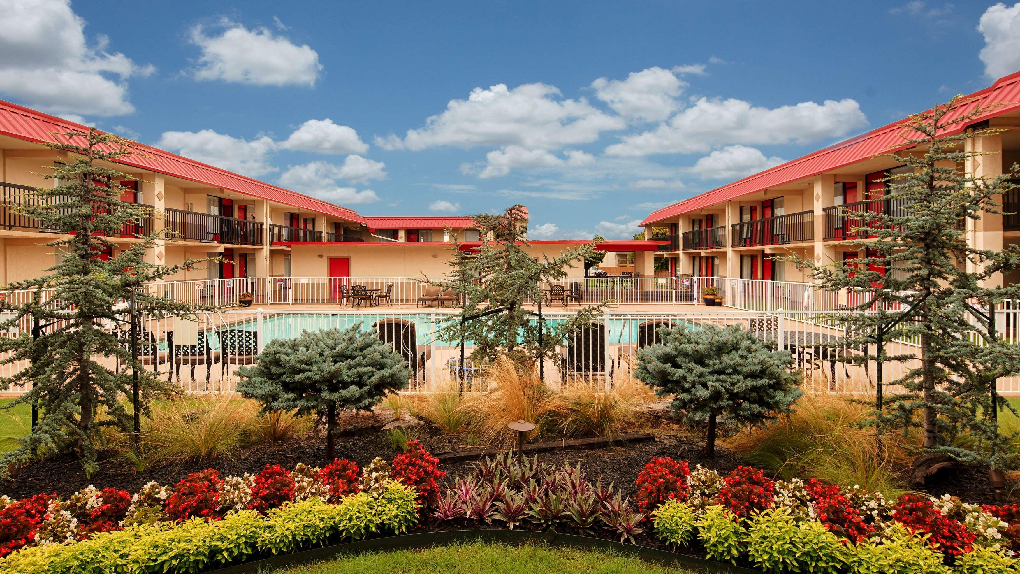 Best Western Tulsa Airport Extérieur photo