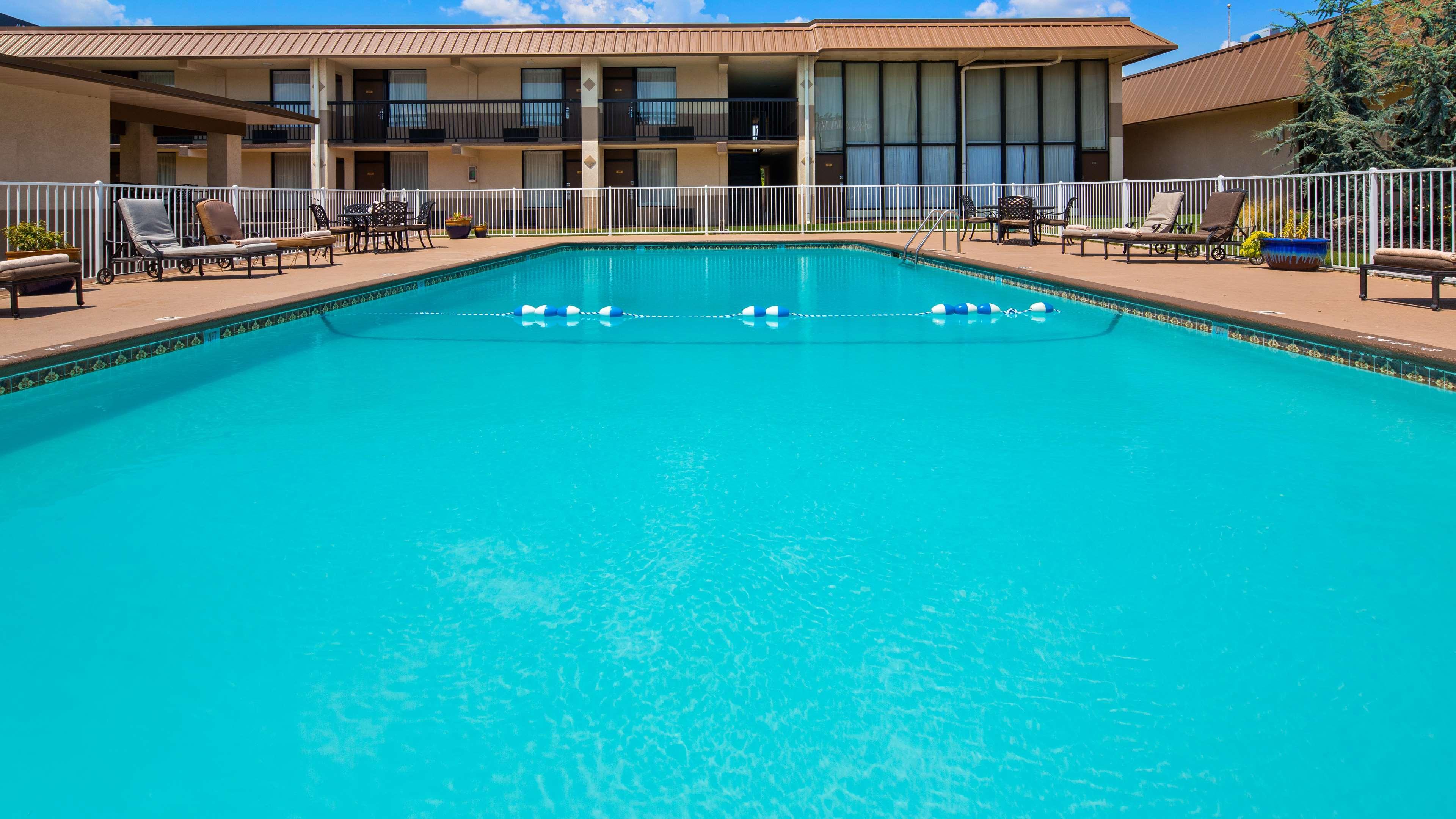 Best Western Tulsa Airport Extérieur photo