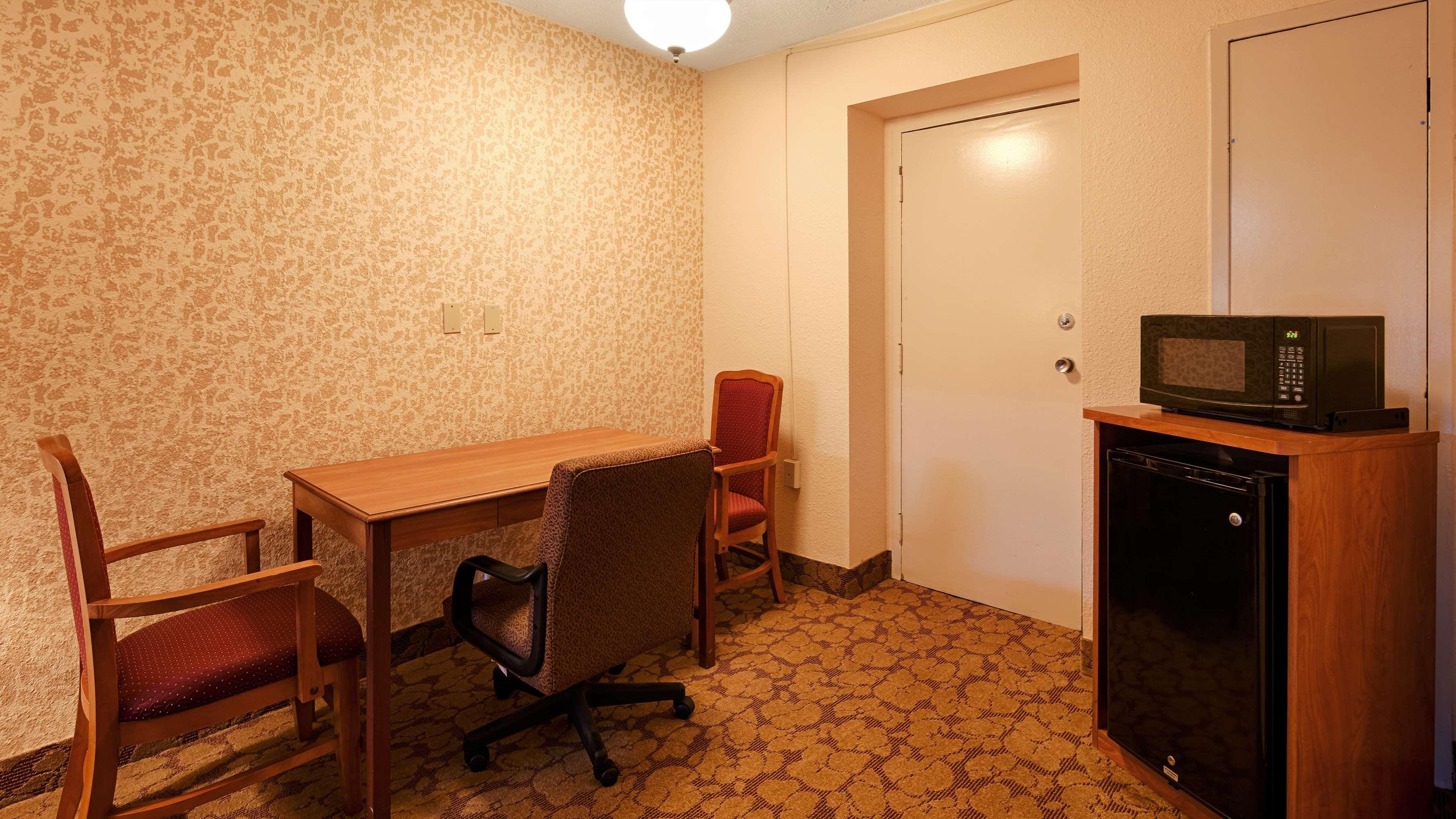 Best Western Tulsa Airport Extérieur photo