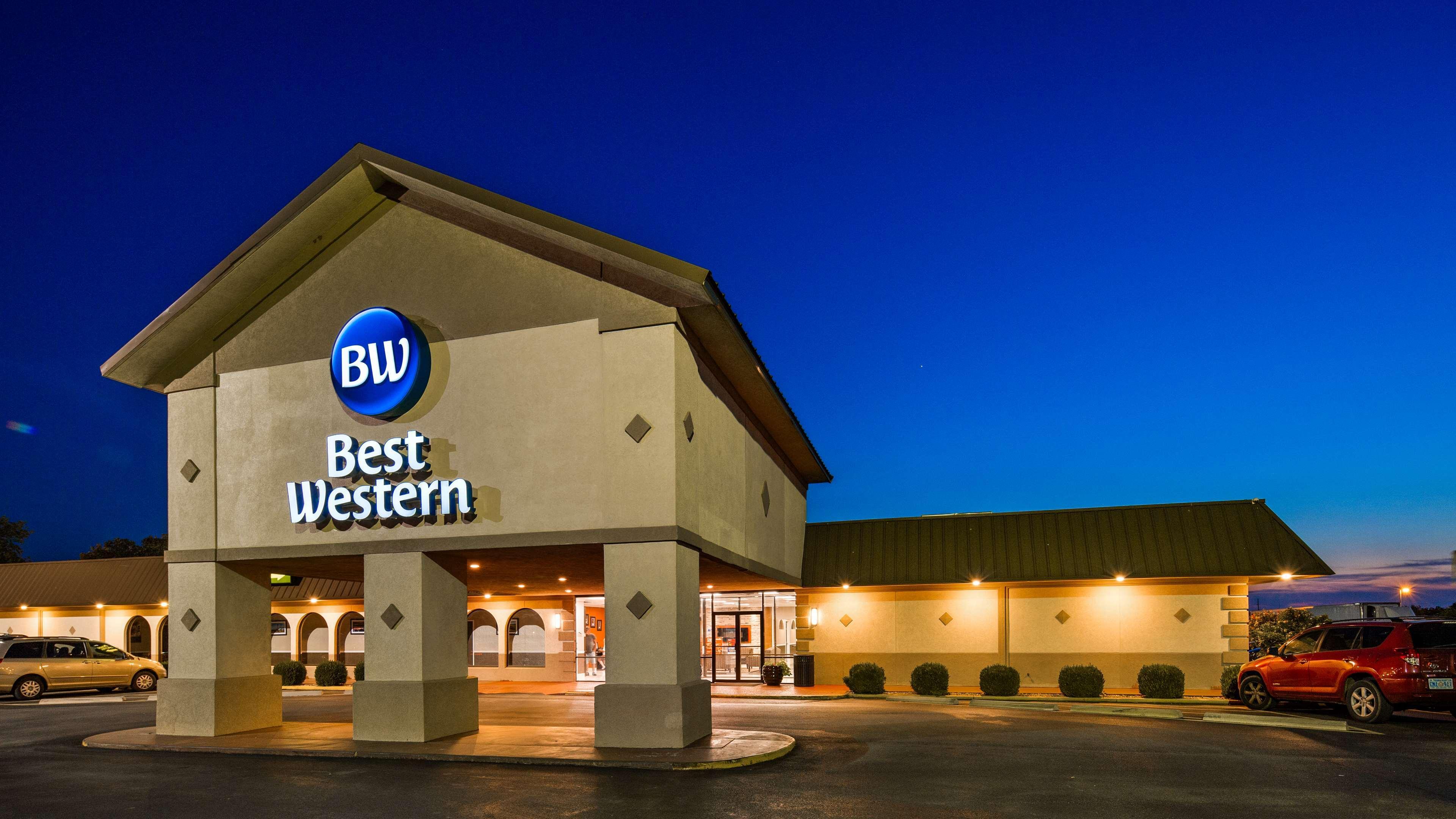 Best Western Tulsa Airport Extérieur photo