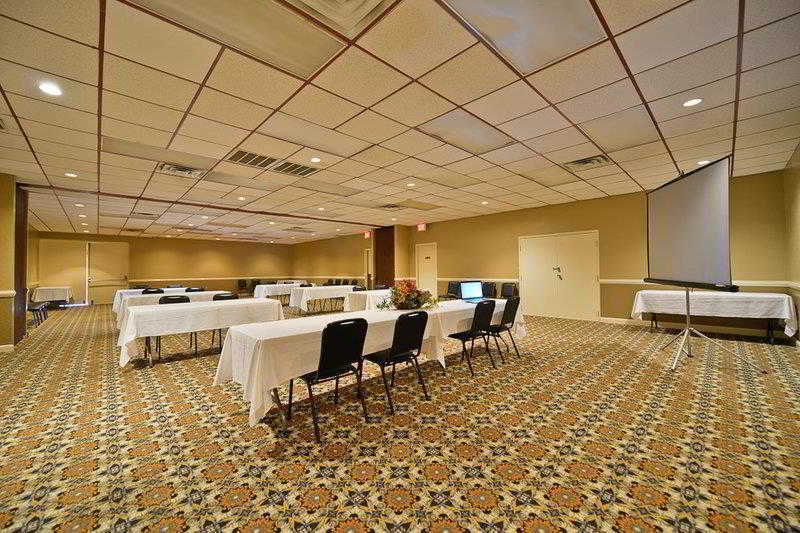 Best Western Tulsa Airport Extérieur photo