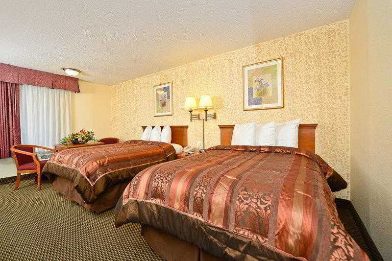 Best Western Tulsa Airport Extérieur photo