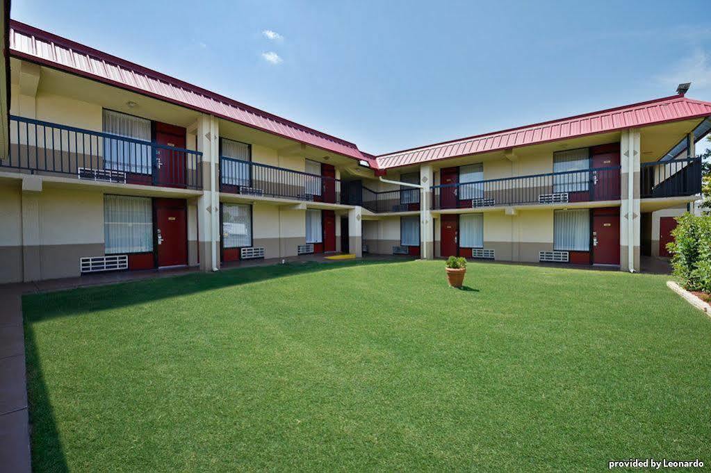 Best Western Tulsa Airport Extérieur photo